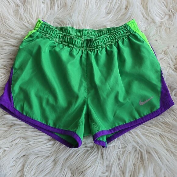 Nike Dry Fit Shorts Like New - Picture 1 of 3